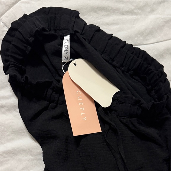 Black Ruffle Skorts - Picture 3 of 4